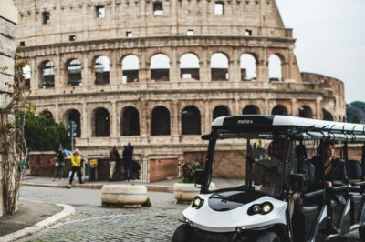 Rome: City Highlights Guided Tour by Golf Cart - Piazza di Spagna and the Spanish Steps: admire from the right angle