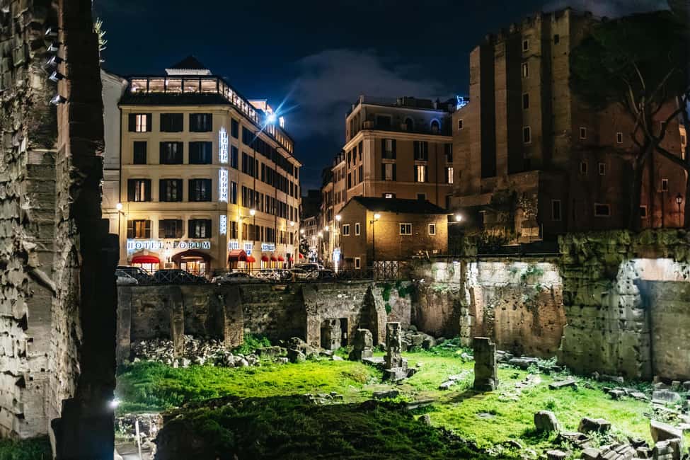 Rome: City Highlights Moonlight Walking Tour - Via dei Fori Imperiali to the Colosseum Edge: Seeing Rome’s Scale Without Tickets