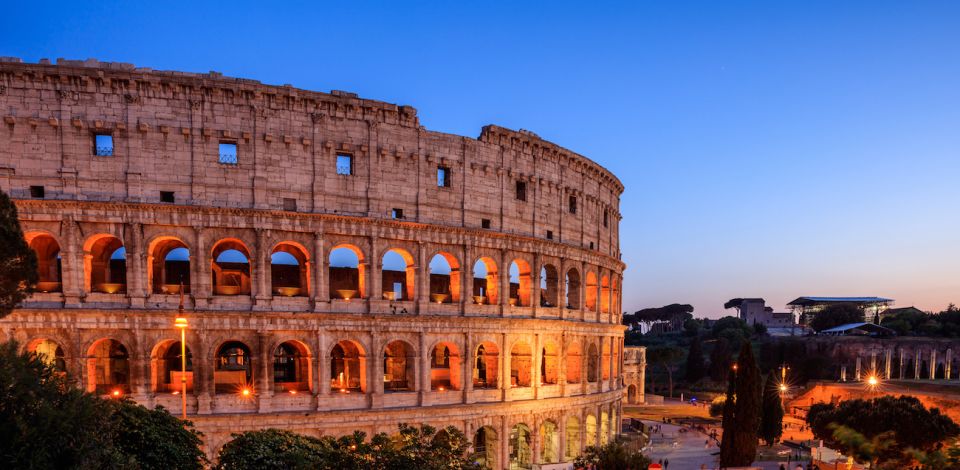 Rome: City Highlights Walking Tour with Local Guide - Piazza Venezia and the Vittoriano: When Power Turns Into Monument