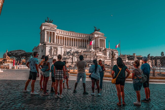 Rome City, Pantheon, and Trevi Fountain Walking Tour - Piazza d’Aracoeli to Piazza Venezia: From Emperors to Napoleons