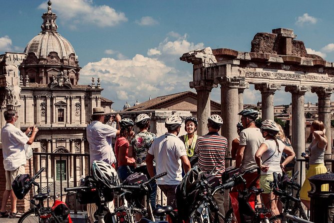 Rome City Small Group Bike Tour with quality Cannondale EBike - Photo and comfort tips that make the day easier