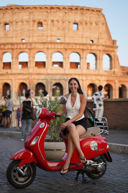 Rome: City Tour by Vespa with Aperol Spritz - Trastevere pass-by: bars and craft shops from the scooter seat