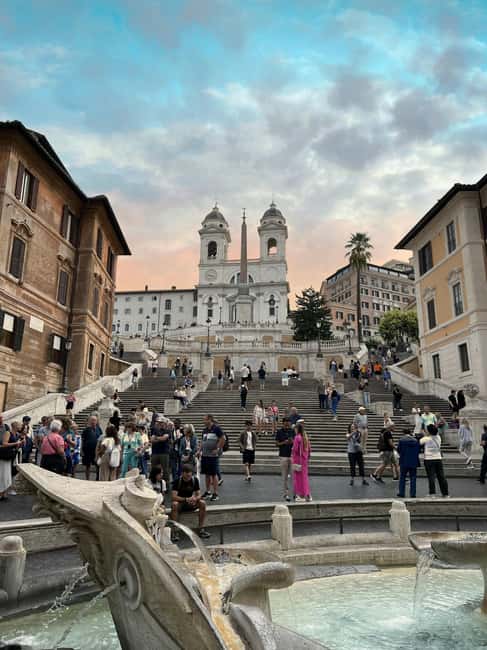 Rome: City walking tour. the beauty. - Why this tour feels special: Felice’s guide style