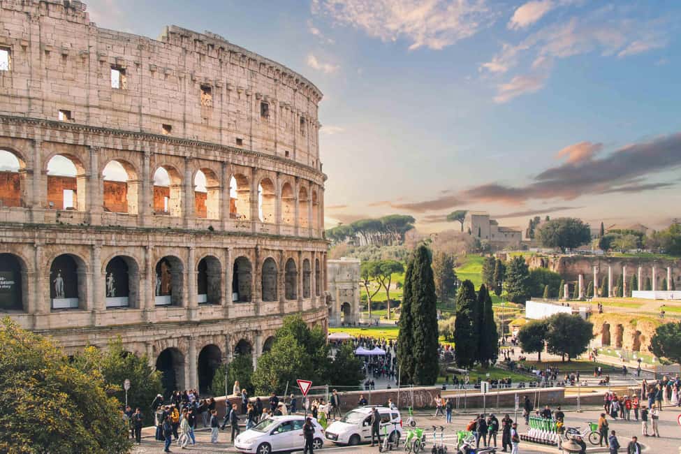 Rome: Colosseum Arena, Forum & Palatine Hill Guided Tour - Entering the Colosseum with fast-track tickets (and what still might slow you down)