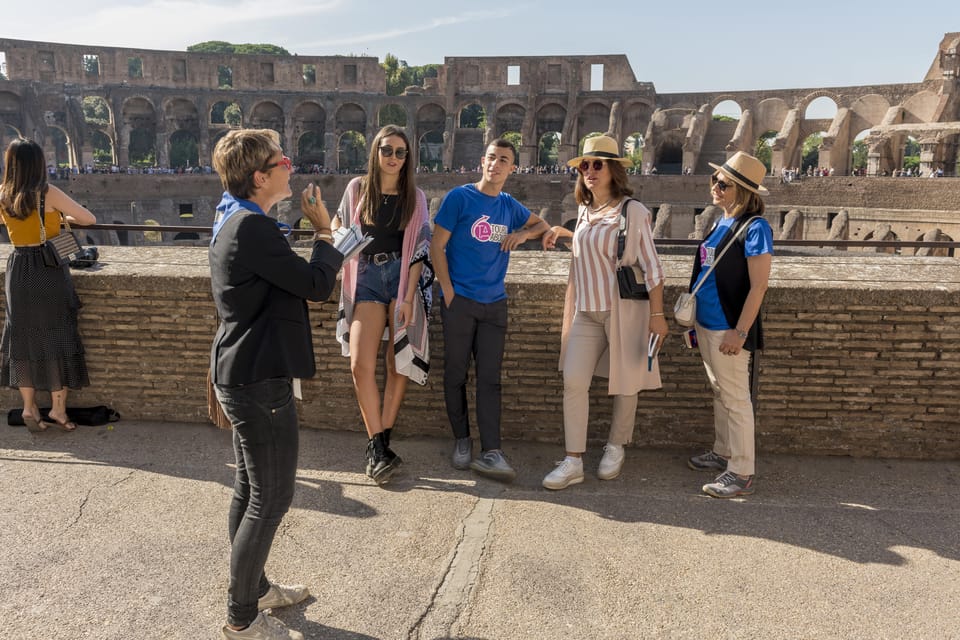 Rome: Colosseum Experience with Host and Audio Guide - Palatine Hill for panoramic views and elite living spaces
