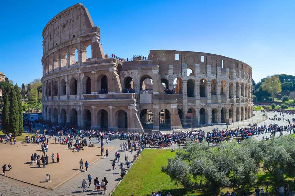 Rome: Colosseum Express Entry with Audio Guide App - Getting to the meeting point without losing your mind
