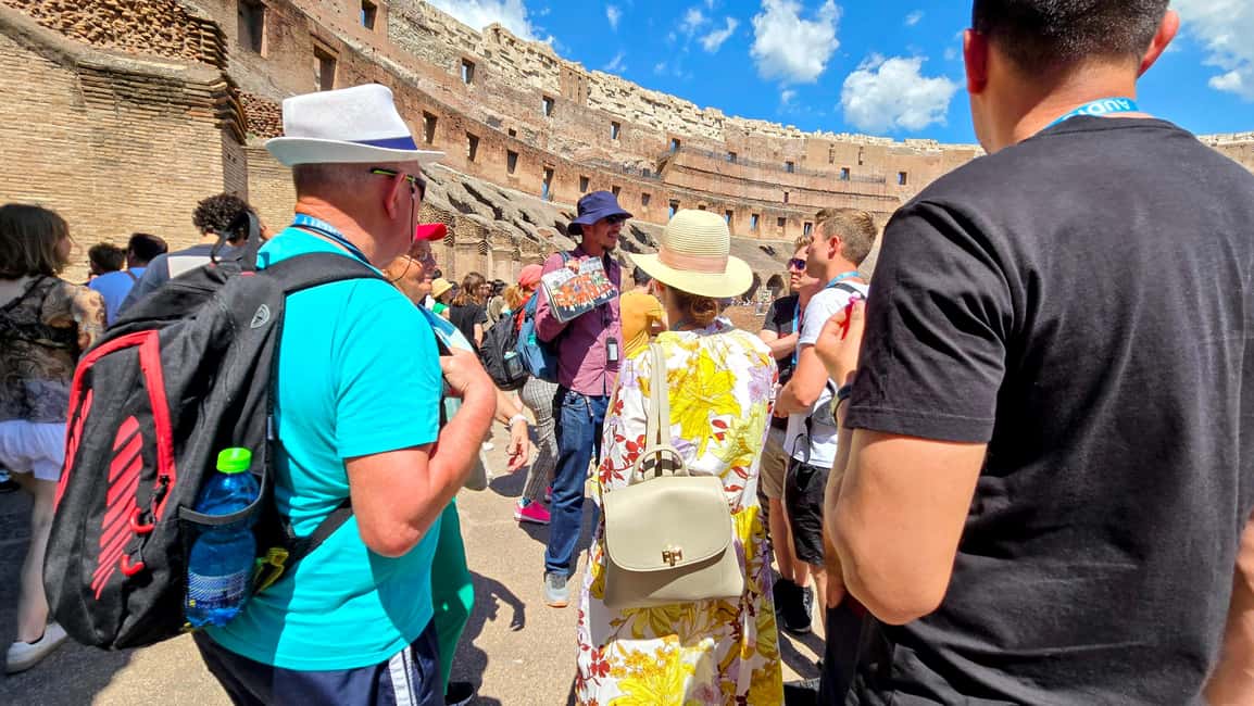 Rome: Colosseum Express Tour and Roman Forum Access - Meeting Point at Via del Colosseo 41: How Not to Get Stuck Looking Around