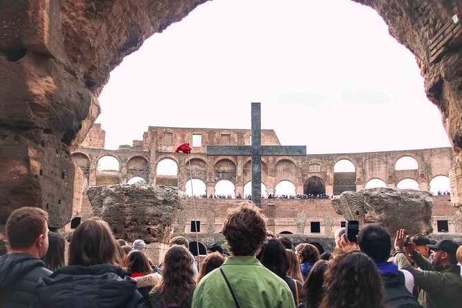 Rome: Colosseum, Forum, and Palatine Hill 3 hr Tour - Roman Forum: turning ruins into an imperial city