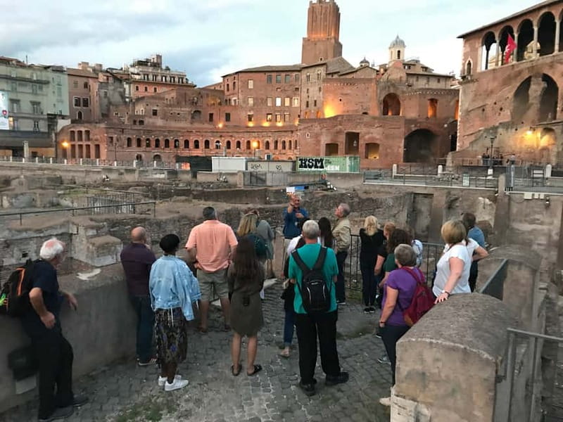 Rome: Colosseum, Forum, & Palatine Hill Ticket w/ Audioguide - Entering the Colosseum: Gladiators, Crowds, and Your Timing