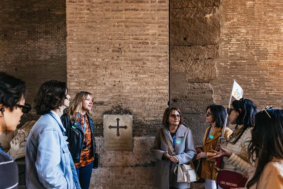 Rome: Colosseum, Forum & Palatine Hill Tour & Optional Arena - Meeting at Via delle Terme di Tito 93 and getting started smoothly
