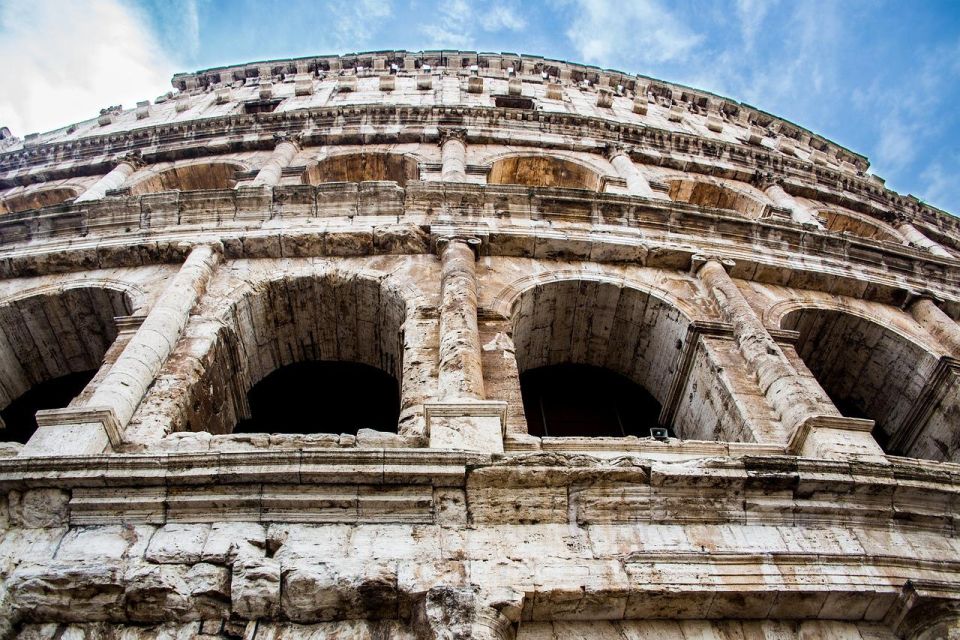 Rome: Colosseum, Forum & Palatine Hill Tours – Live Guided - What to bring and what to avoid inside the sites