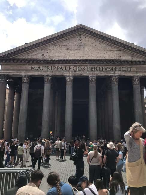 Rome: Colosseum, Forum & Palatine Hosted Entry Experience - Should you book this hosted Colosseum, Forum & Palatine entry?