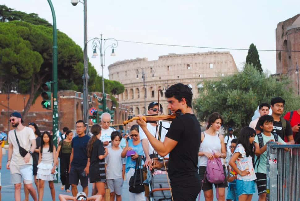 Rome: Colosseum, Forum & Palatine Hosted Entry Experience - Getting in fast: meeting point, ID, and the security reality