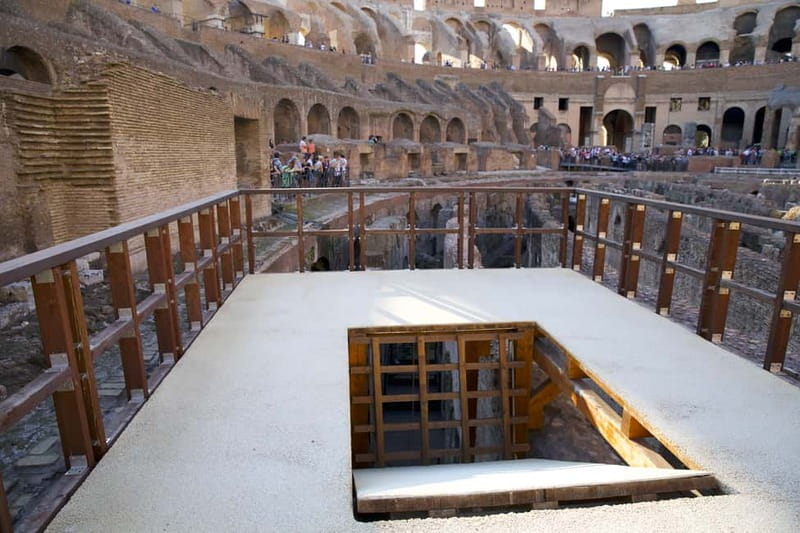 Rome: Colosseum Gladiator's Arena and Roman Forum Tour - Meeting Point and What to Expect on Arrival