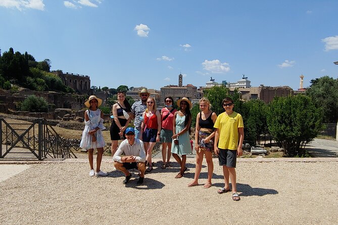 Rome: Colosseum Guided Tour with Roman Forum and Palatine hill - Group size, pacing, and hearing the guide: Why headsets matter