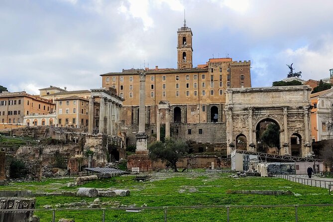 Rome: Colosseum Guided Tour with Roman Forum and Palatine hill - Price and value: When $65.30 makes sense