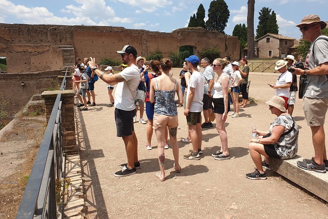 Rome: Colosseum, Palatine Hill and Roman Forum Group Tour - Entering The Colosseum (even if the order changes)