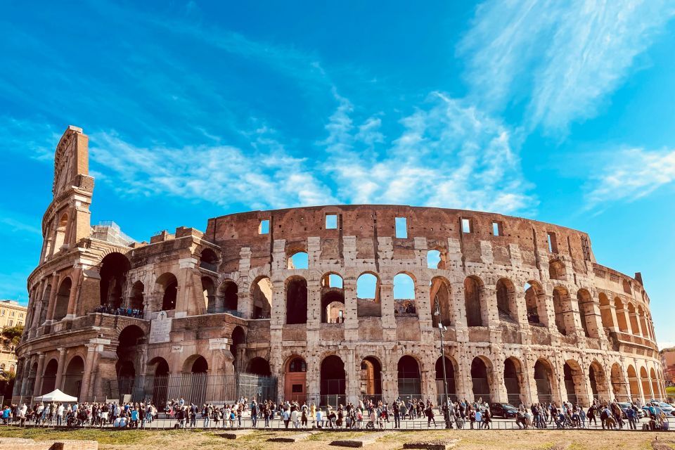 Rome: Colosseum, Palatine Hill and Roman Forum Guided Tour - Inside the Colosseum: how the guide turns stone into a story