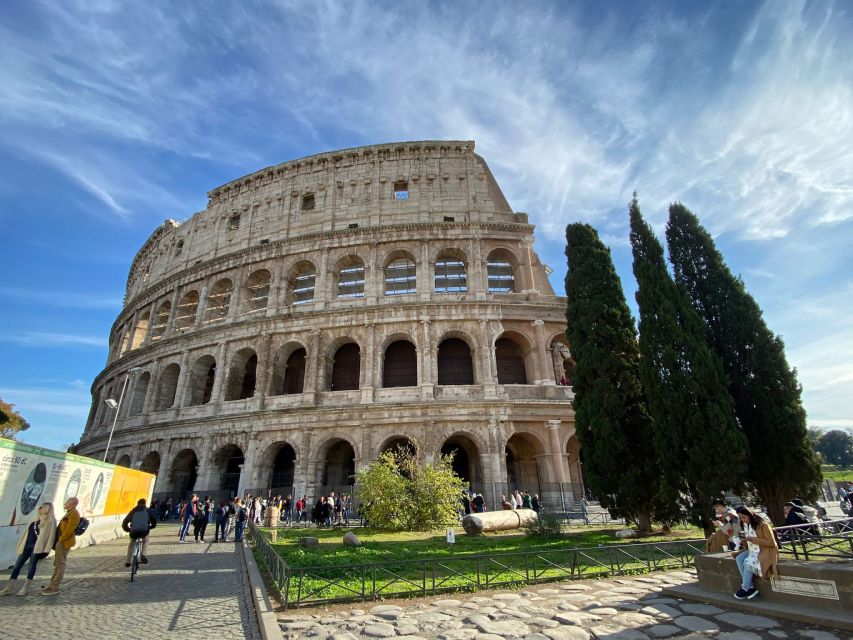 Rome: Colosseum, Roman Forum, and Palatine Hill Ancient Tour - What to Bring (and the One Mistake That Can Deny Entry)