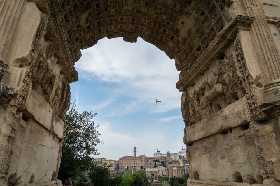 Rome: Colosseum, Roman Forum and Palatine Hill Group Tour - Guide Quality: Why the Best Part Isn’t Just the Sites