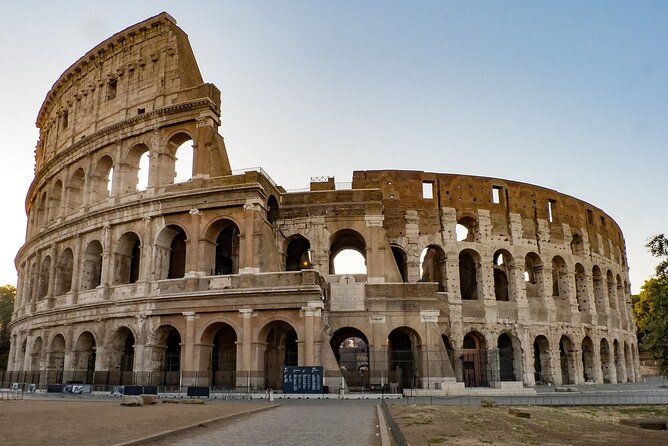 Rome Colosseum, Roman Forum & Palatine Hill Audio Tour - Palatine Hill: Imperial Palaces, Romulus and Remus, and Farnese Gardens Views