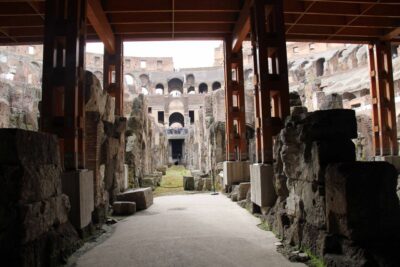 Rome: Colosseum, Underground & Roman Forum Private Tour - Meeting at Caffè Roma and Getting the Timing Right