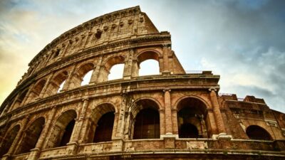 Rome: Colosseum Underground Small Group Guided Tour - Colosseum Underground: the quiet-before-the-spectacle feeling