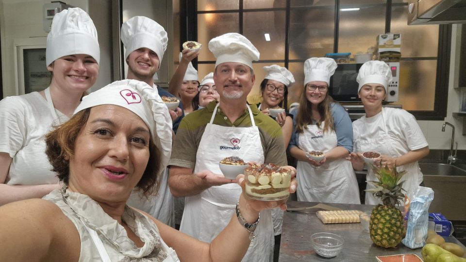 Rome cooking: Gelato & Tiramisu with savoiardi Baking class - Camilla and Federica: Teaching That Keeps You Active