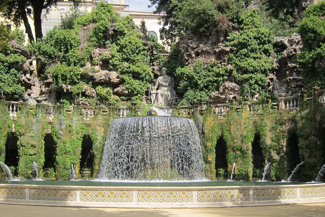 Rome Day Trip to Tivoli's Villas - How the Rome-to-Tivoli day trip really runs at 9:00 am