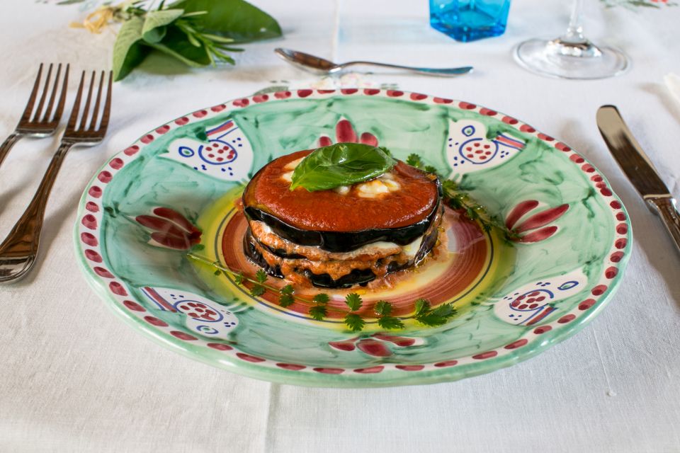 Rome: Dining Experience at a Local's Home - Starter, Pasta, Dessert: What the 3 Courses Are Like