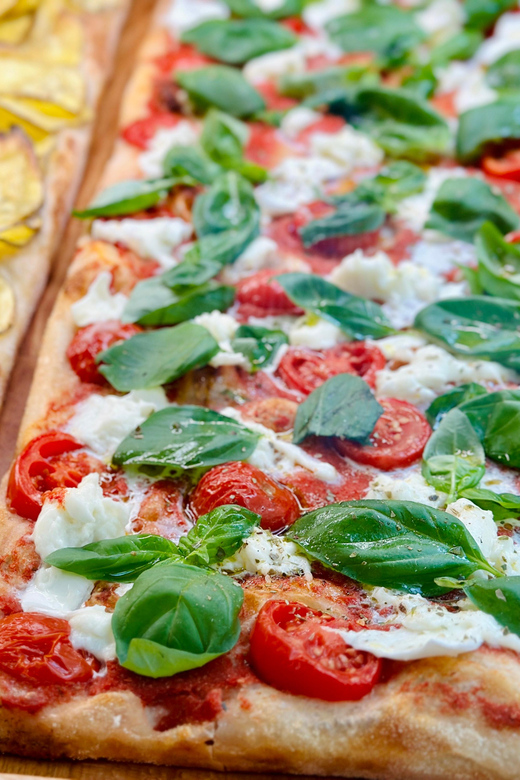 Rome: Discover Trastevere Street Food Guided Tour - Comfort and restrictions: the part you should plan for early