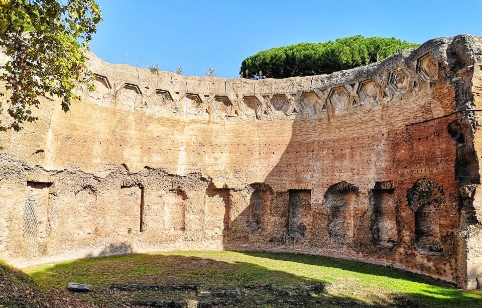 Rome: Domus Aurea Guided Group Tour - The Walking Tour Part: What It Feels Like Underground