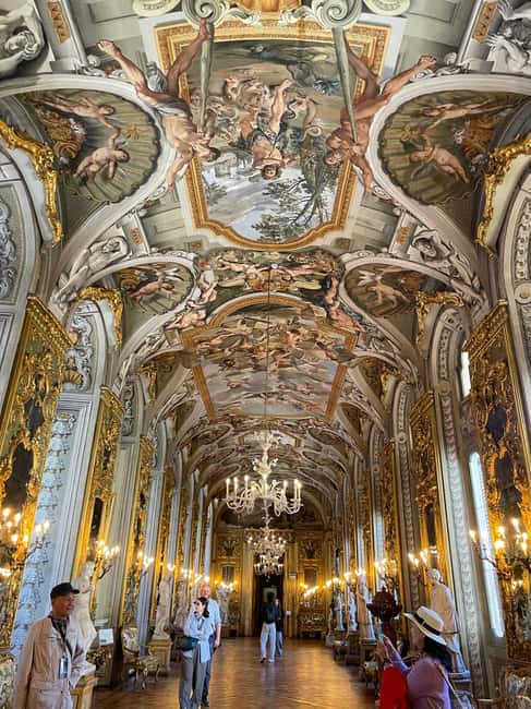Rome: Doria Pamphilj Gallery Guided Tours - Meeting at Fontana del Facchino: don’t show up early, show up right
