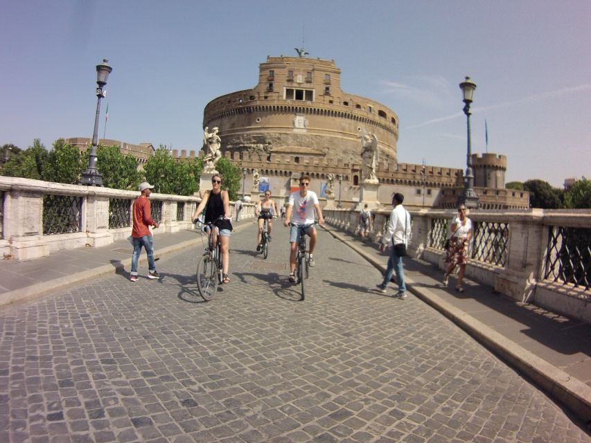 Rome: E-Bicycle Tour - Piazza Navona, Piazza del Popolo, and Piazza di Spagna: the city’s postcard zones, explained
