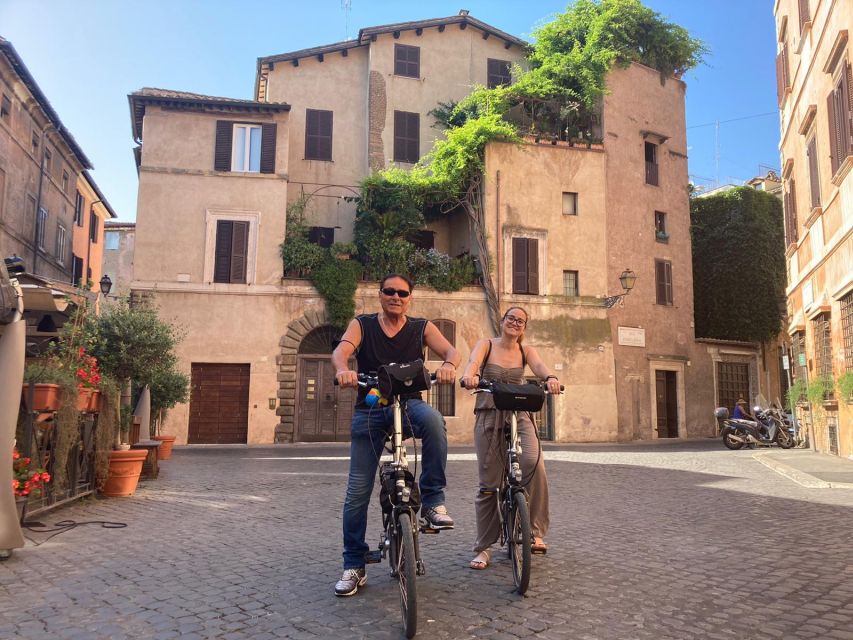 Rome: E-Bicycle Tour - Two itinerary styles: choose the classics or the Aventine Keyhole run