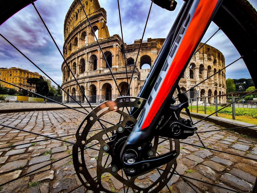 Rome: E-Bike Rental with Audio Guide - Included items and what you must bring