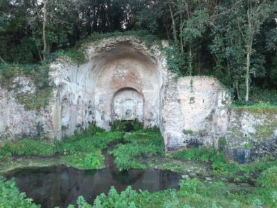 Rome: E-bike Tour From The Circus Maximus To The Catacombs - Circus Maximus to the Baths of Caracalla: Rome on wheels