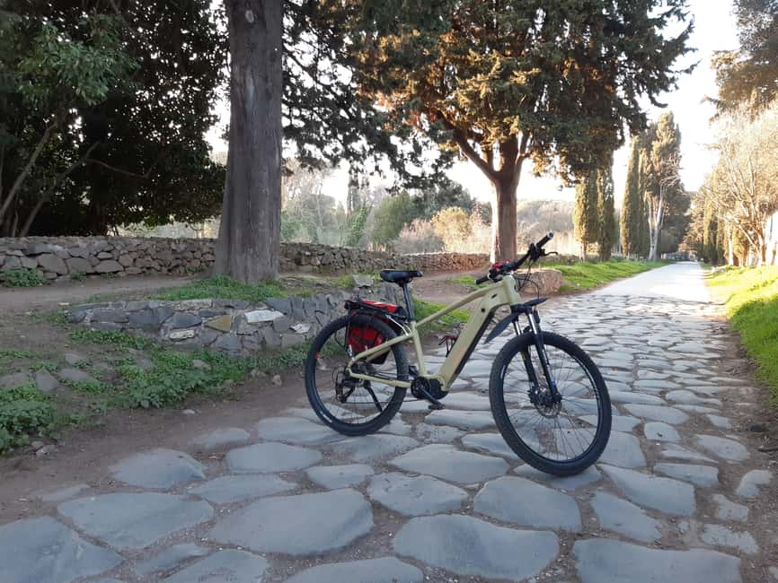Rome: E-bike Tour From The Circus Maximus To The Catacombs - The Catacombs of St. Callisto or St. Sebastiano: what you’re signing up for