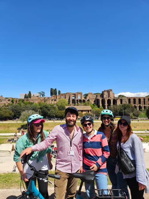 Rome E-Bike Tour with a local! (and a traditional snack) - The Trek e-bikes: Bosch motor, puncture-resistant tires, and comfort