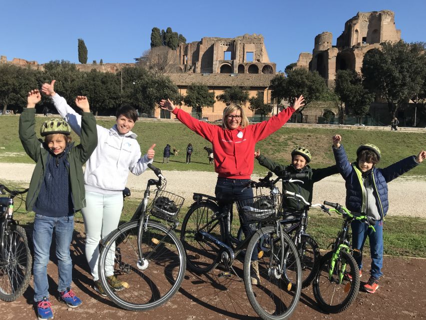 Rome: E-Bike Tour with Locals in German language - Trastevere and Gianicolo: hills, views, and a slower pace that still moves