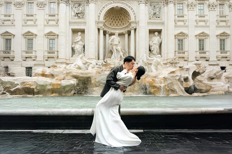 Rome: Early Morning Private Photoshoot at Iconic Landmarks - Sunrise Rome is different: softer light, easier photos