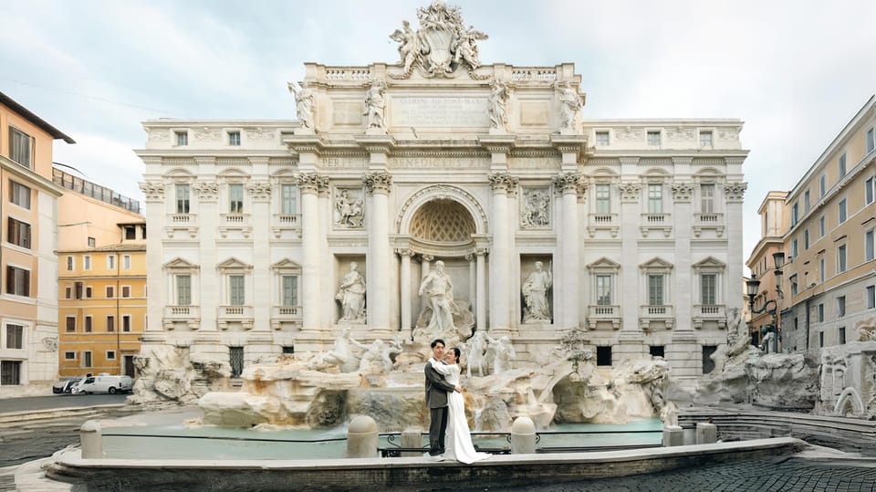 Rome: Early Morning Private Photoshoot at Iconic Landmarks - Your photographer’s real job: posing that feels natural