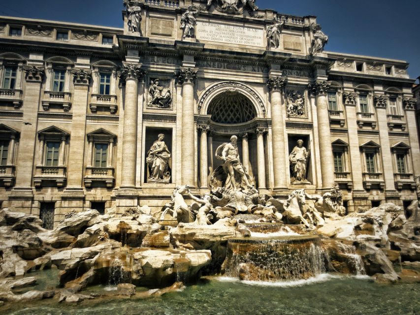 Rome: Early Morning Sightseeing and Piazzas with Breakfast - Trevi Fountain: Photo Stop Time Without Feeling Rushed