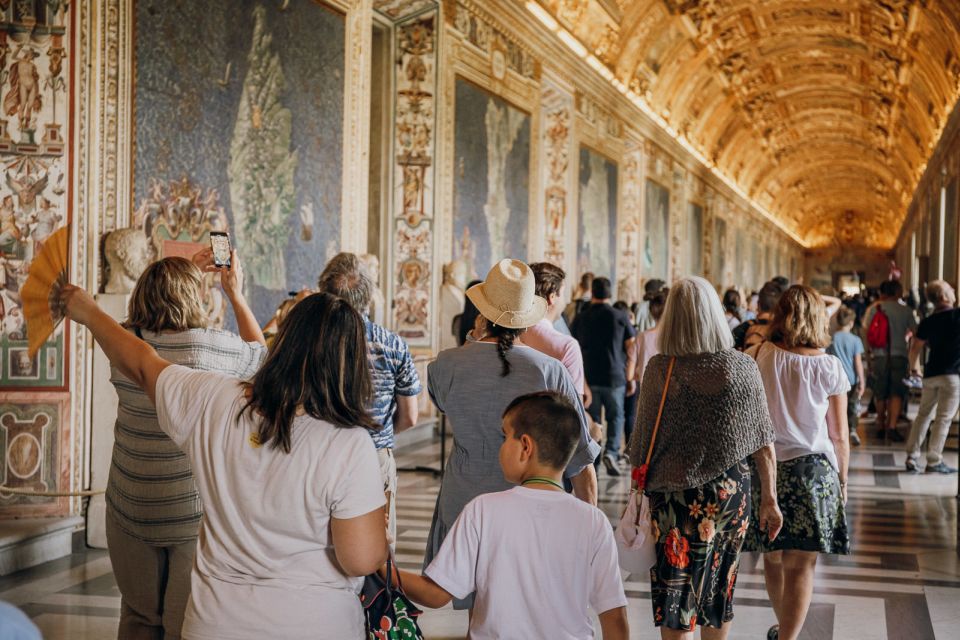 Rome: Early-Morning Vatican Museums and Sistine Chapel Tour - St. Peter’s Basilica via a morning shortcut (and when it changes)
