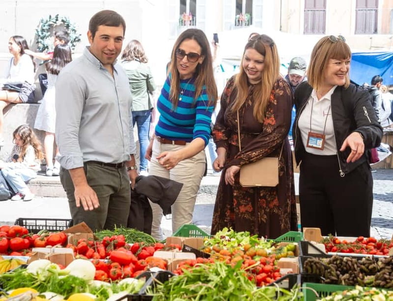 Rome: Eat Like a Roman Ghetto & Campo de' Fiori Food Tour - Meeting near Piazza Navona: the 2.5-hour pacing that keeps it fun
