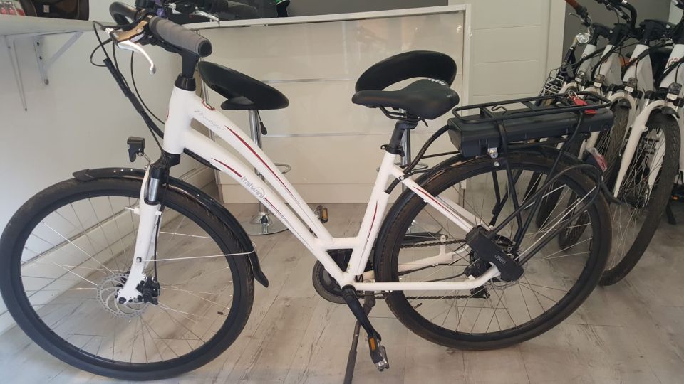 Rome: Electric Bike Rental Service - Key highlights worth your attention