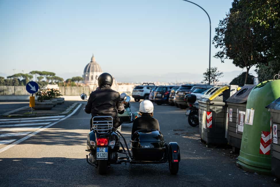 Rome: Evening Vespa Sidecar City Tour - Piazza Venezia to the Colosseum sunset: where the photos actually land