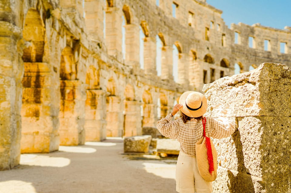 Rome: Exclusive Colosseum Underground and Arena Guided Tour - Meeting at Via della Polveriera: Get There Early and You’ll Breathe Easier