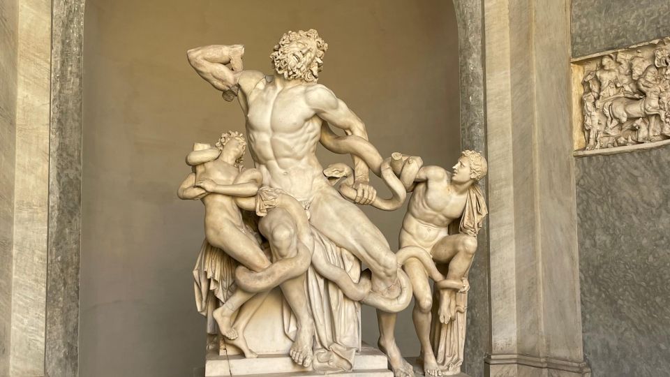 Rome: Excursion to the Vatican Museums - Sistine Chapel: Michelangelo’s frescoes and the real-world closure risk