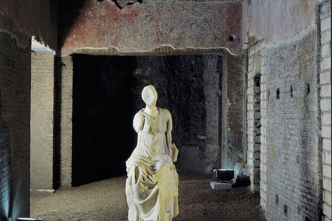 Rome: Experience Visiting the Domus Aurea with Virtual Reality - Chilly Inside: What to Wear So the Trip Stays Pleasant